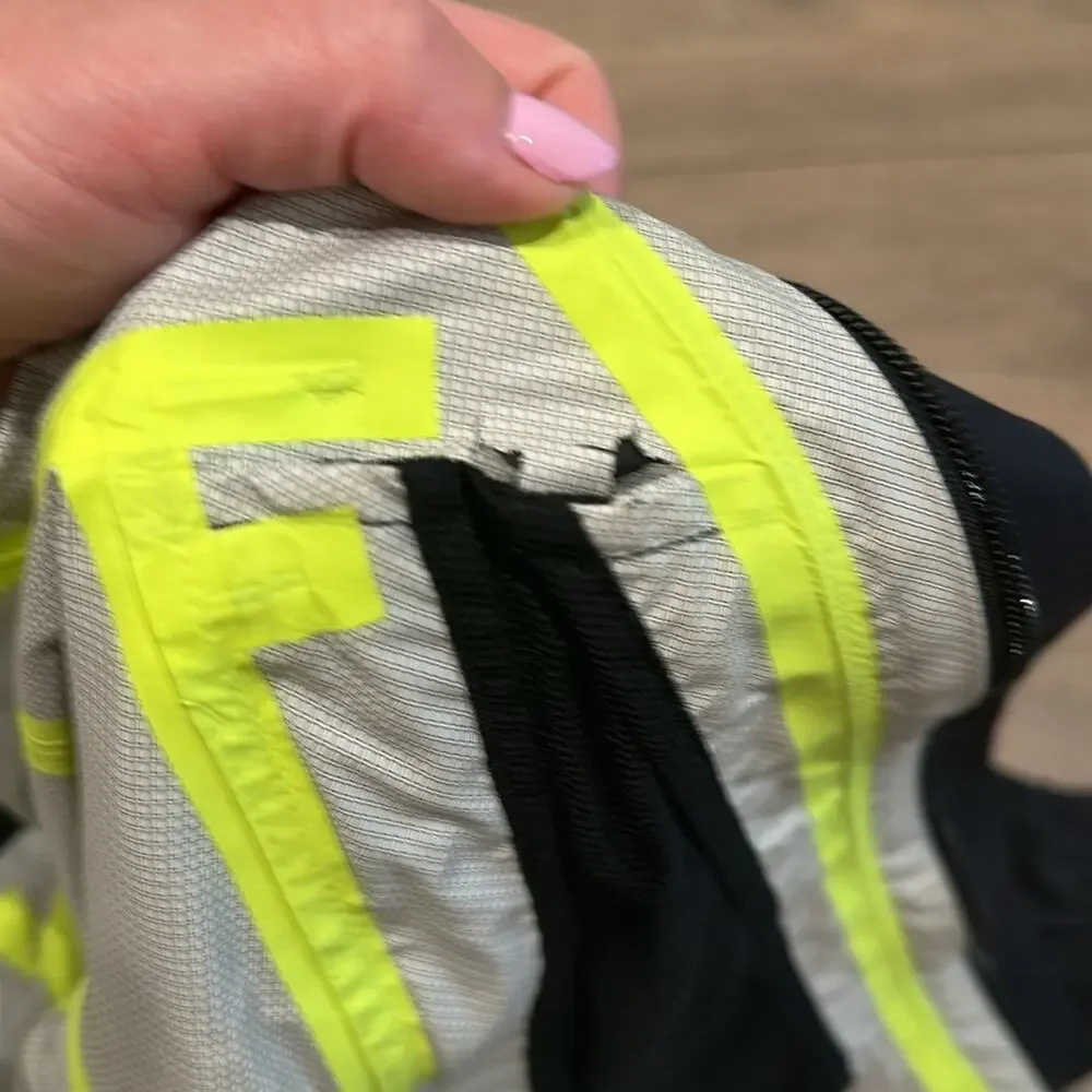 NIKE Black Gray Neon Yellow Waterproof Hooded Full Zipper Jacket‎ Size Small